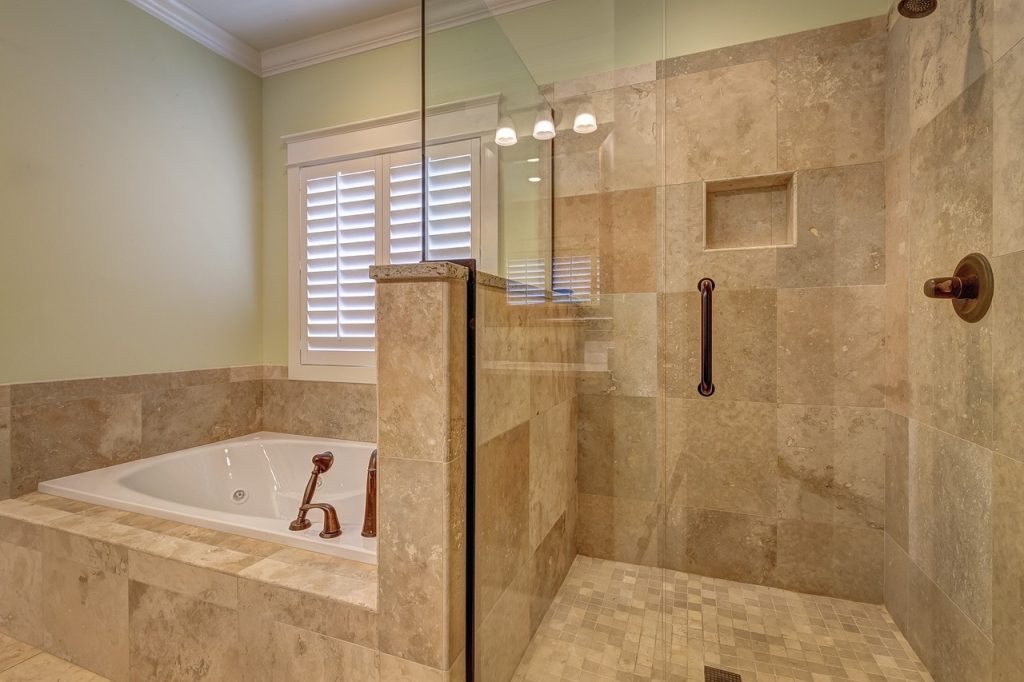 salle de bain marbre